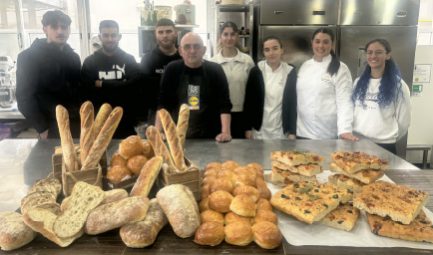 Σεμινάριο Αρτοποιίας στο KES College για τους φοιτητές του κλάδου Επισιτιστικών Τεχνών